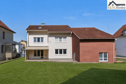 Haus zum Kaufen in Bad Oeynhausen 333.000,00 € 324 m²