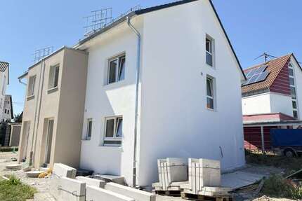 Haus zum Kaufen in Reutlingen Degerschlacht 698.000,00 € 142 m² - Reutlingen / Degerschlacht