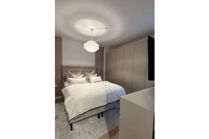 Stilvolle 2-Zimmer-Wohnung mit zwei Terrassen in Winterhude - Hamburg Winterhude