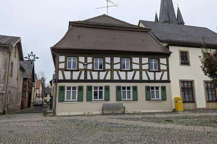 Haus zum Mieten in Baunach 2.150,00 € 280 m²