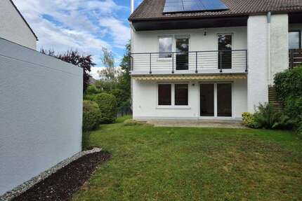 Haus zum Mieten in Friedberg 1.560,00 € 120 m²
