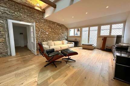 Haus zum Mieten in Freiburg im Breisgau Sankt Georgen 4.500,00 € 320 m² - Freiburg im Breisgau / Sankt Georgen