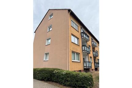 Großzügige 4-Zimmer-Wohnung mit Balkon - Wolfenbüttel Adersheim