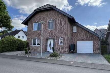 Haus zum Mieten in Heinsberg 1.700,00 € 160 m²