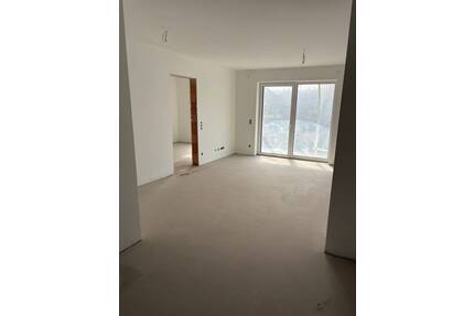 2 Zi.-Wohnung mit Terrasse & Garten - Neumarkt in der Oberpfalz