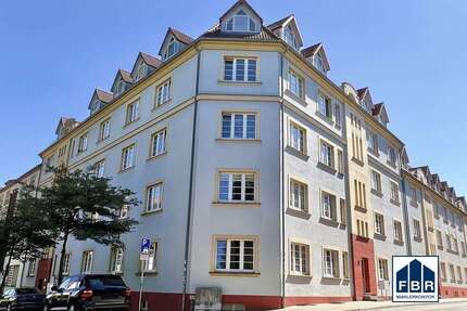 Wohnung zum Kaufen in Schwerin 159.000,00 € 74.01 m²