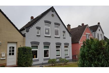 Haus Husum Rödemis ca. 120qm, 4 Zimmer, Solar, Einbauküche