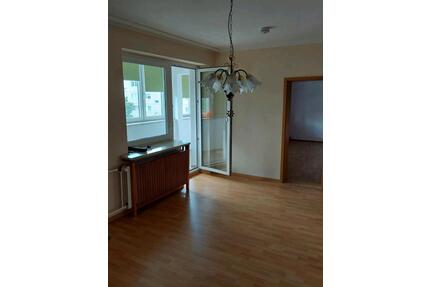 Eigentumswohnung in Plauen - 69.900,00&nbsp;EUR Kaufpreis, ca.&nbsp; 71,00&nbsp;m&sup2; in Plauen (PLZ: 08529) Alt Chrieschwitz