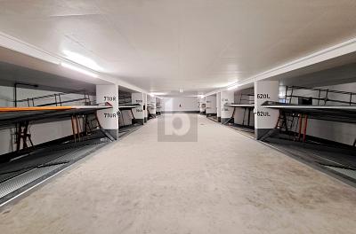 KOMPLETT SANIERT - SELBSTNUTZUNG ODER VERMIETEN - München