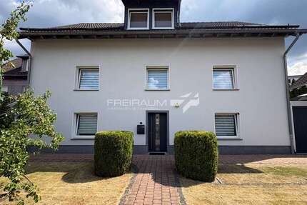 Haus zum Kaufen in Netphen Niedernetphen 335.000,00 € 149 m² - Netphen / Niedernetphen