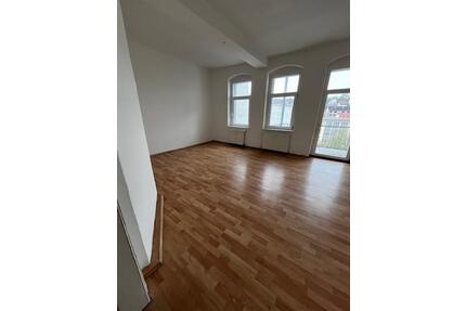 Altstadtwohnung zu vermieten! - 486,00&nbsp;EUR Kaltmiete, ca.&nbsp; 80,95&nbsp;m&sup2; in Weißenfels (PLZ: 06667)