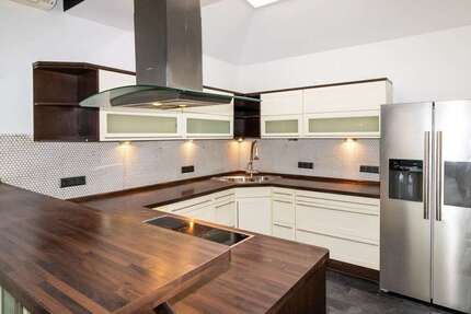 Haus zum Kaufen in Nettetal 480.000,00 € 265 m²