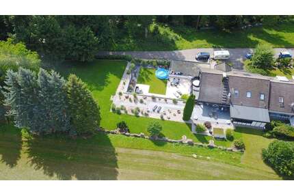 Haus zum Kaufen in Marxzell 890.000,00 € 297 m²