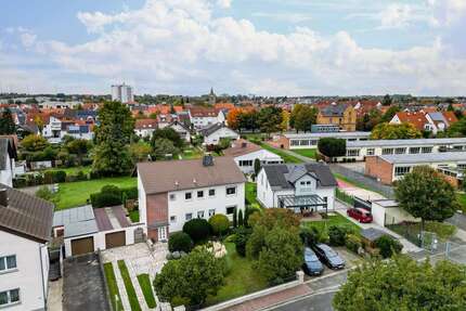 Haus zum Kaufen in Bruchköbel 729.000,00 € 172.9 m²