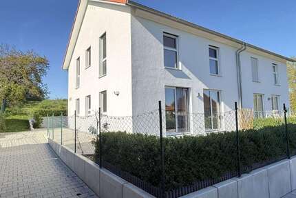 Haus zum Mieten in Ellingen 1.650,00 € 127 m²