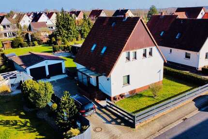 Haus zum Kaufen in Uetze 339.000,00 € 100 m²