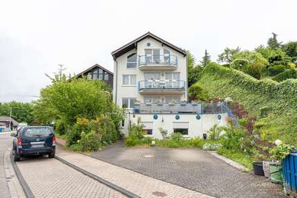 Haus zum Kaufen in Koblenz 650.000,00 € 286 m²
