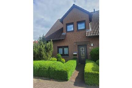Haus zum Kaufen in Holledirekt 359.000,00 € 94 m² - Holle/direkt