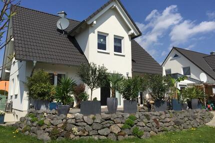 Junges freistehendes Einfamilienhaus in sonniger Süd-Ost Lage, - Neunkirchen-Seelscheid