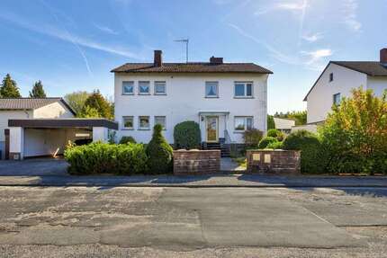 Haus zum Kaufen in Taunusstein 490.000,00 € 212 m²