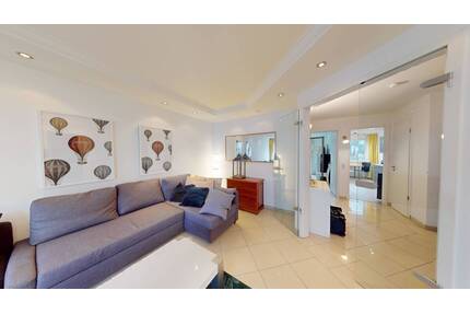 DEIN RÜCKZUGSORT MIT BALKON - RUHIGE 2-ZIMMER-WOHNUNG DIREKT AM SEESTERN - Düsseldorf Lörick