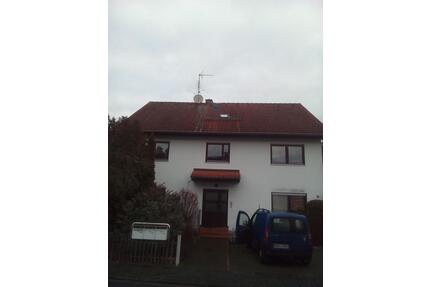 3 ½ Zimmer Whg in 2 FamHaus - 860,00&nbsp;EUR Kaltmiete, ca.&nbsp; 90,00&nbsp;m&sup2; in Eppertshausen (PLZ: 64859)