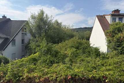 Grundstück zu verkaufen in Niedernhausen 268.000,00 € 655 m²