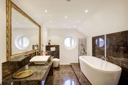 Traumhaus mit großem Garten und separater Einliegerwohnung - Grasbrunn Neukeferloh