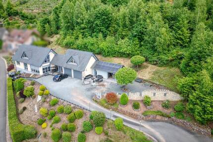 Aussicht pur - Exklusive freistehende Immobilie mit allen Extras zu verkaufen - Areal ca. 1.550 m2 - Saarhölzbach