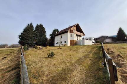 RESERVIERT: Panoramablick und Privatsphäre – Gepflegtes Landhaus in sonniger Weilerlage bei Hohenwarth