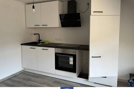 Individuelle Wohnung mit EBK im Dachgeschoss! - Freiberg