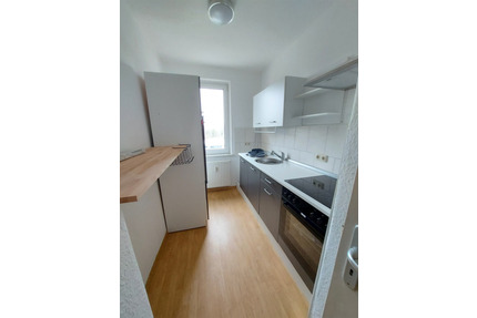 Möblierte 3- Raum-Wohnung mit Balkon! - Neustrelitz