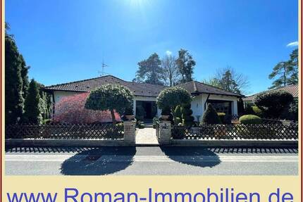 Exklusiver Bungalow mit Doppelgarage und Pool in Röthenbach an der Pegnitz!