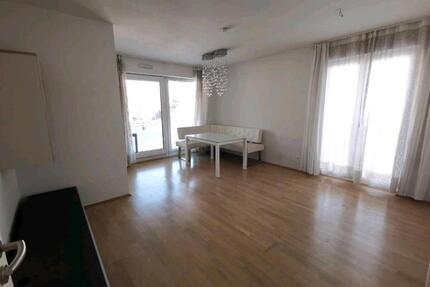 Helle 3-Zimmer-Wohnung mit Dachterrasse und Balkon München-Aubing