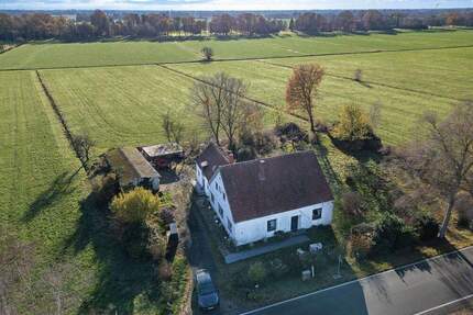 Modernisiertes teilsaniertes Haus + Grünland - DG-Wohnung gut vermietet - Grasberg Adolphsdorf