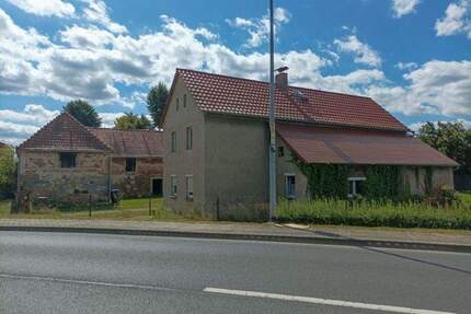 Hofstelle mit großzügigem Grundstück - Königswartha