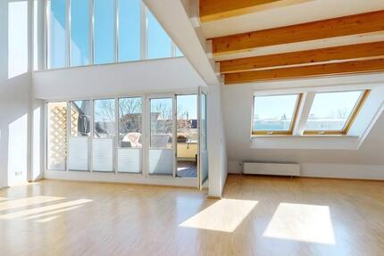 ** Über den Dächern: Einzigartige 3-Zi.-Maisonettewohnung mit DACHTERRASSE und GALERIE ** - Leipzig Nord