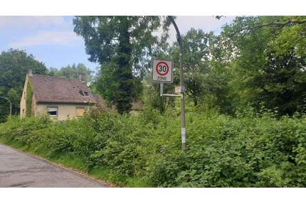 1350 qm Entwicklungsgrundstück mit 2 abrissreifen Häusern - Dortmund Scharnhorst