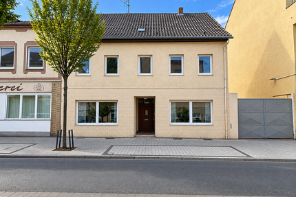 Haus zum Kaufen in Meckenheim 450.000,00 € 185 m²