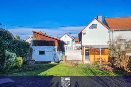 Haus zum Kaufen in Frankfurt am Main 448.000,00 € 128.6 m²