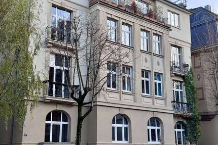 Wohnung zum Mieten in FrankfurtMain 1.630,00 € 117 m² - Frankfurt/Main