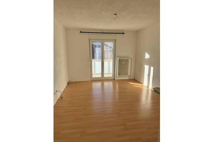 2-Zimmer Wohnung mit Balkon und Hobbyraum - Villingen-Schwenningen