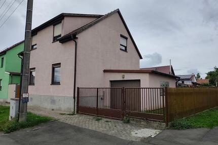 Einfamilienhaus Garage kleiner Garten Tüttleben - Drei Gleichen