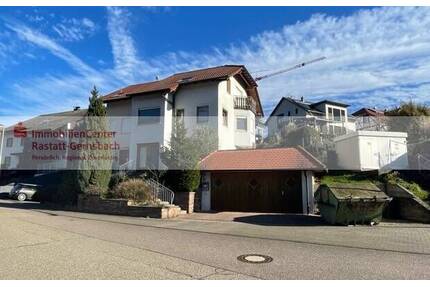 Moderne Doppelhaushälfte mit Charme - ruhige Lage in Gernsbach-Hilpertsau!