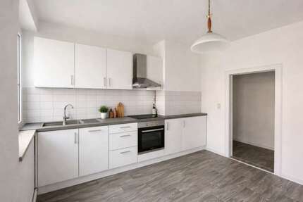 Wohnung zum Mieten in Plauen 335,67 € 61.03 m²