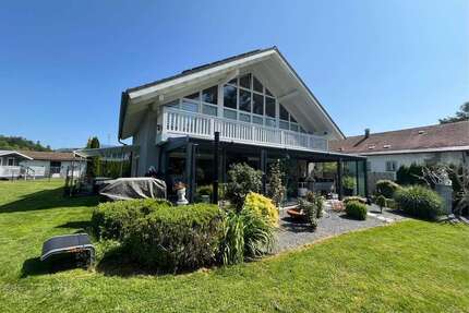 Haus zum Kaufen in Sankt Oswald Riedlhütte 649.000,00 € 384 m²