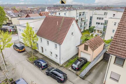 Heimwerker-Traum in Pleidelsheim: Hülle top, innen dein Job - 2 Garagen inklusive!