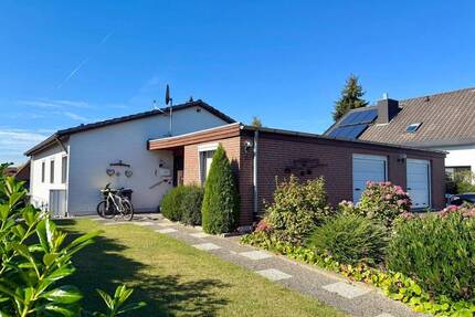 Einfamilienhaus mit vielfältigem Nutzungspotenzial in einer der besten Lagen von Stockelsdorf