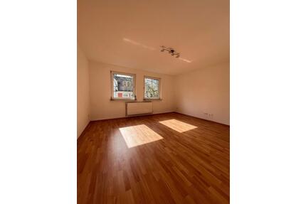 Lichtdurchflutete 3-Zimmer-Wohnung mit Balkon in Top-Lage von Herne-Wanne