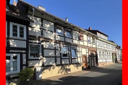 Fachwerk trifft Moderne - 210.500,00&nbsp;EUR Kaufpreis, ca.&nbsp; 130,00&nbsp;m&sup2;&nbsp;Wohnfl&auml;che in Bad Salzdetfurth (PLZ: 31162)